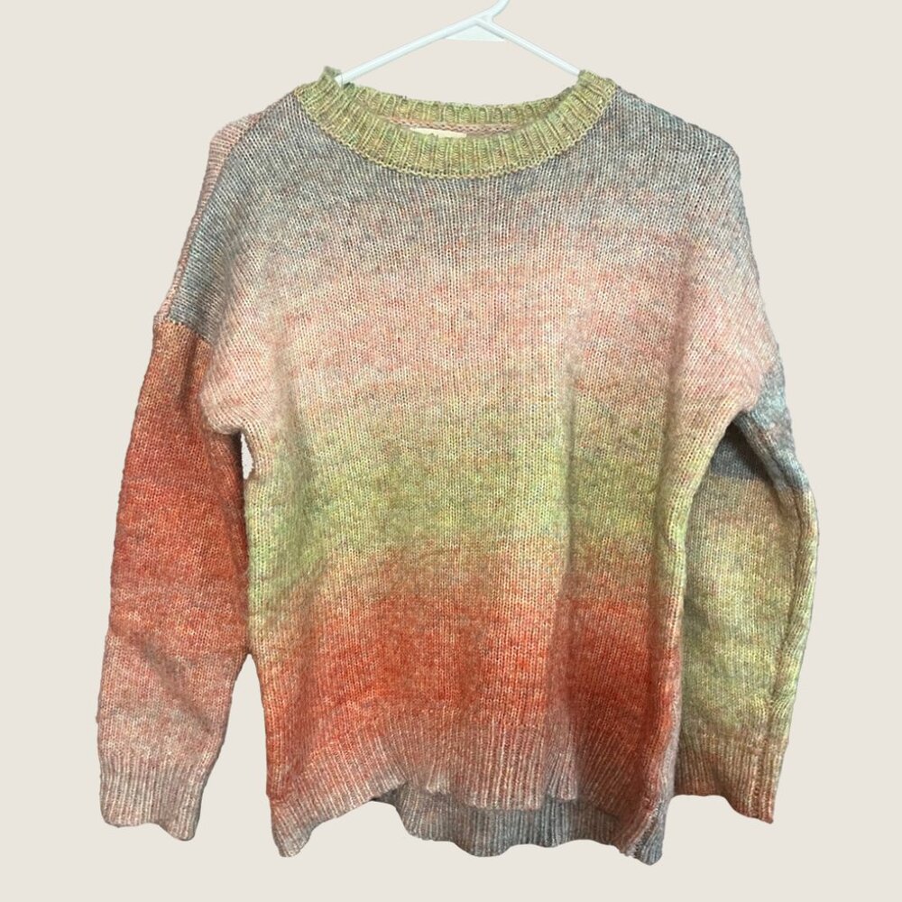 Elan Crew Neck High Low Sweater in Malve Multi - Picture 3 of 8